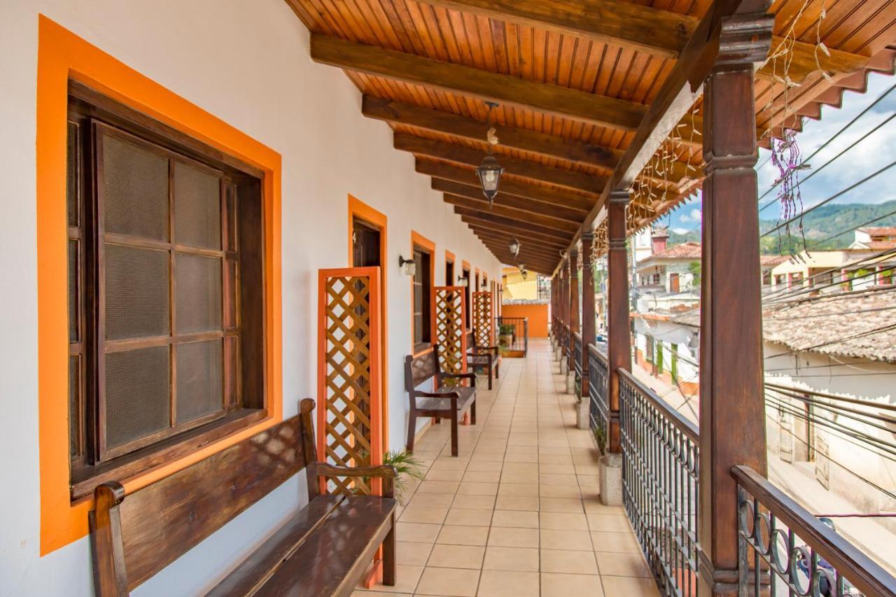 Berakah B&B- Central Park Copán Eksteriør billede